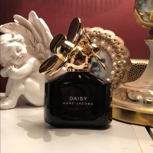 Marc Jacobs Daisy